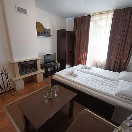 Студио В Хотел Мария Антоанета Bansko Eksteriør bilde